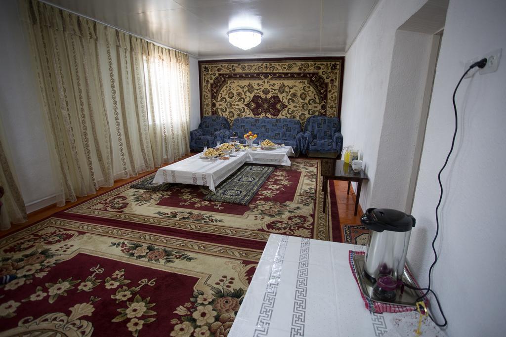 Hotel Nurgul Bokonbayevo Esterno foto